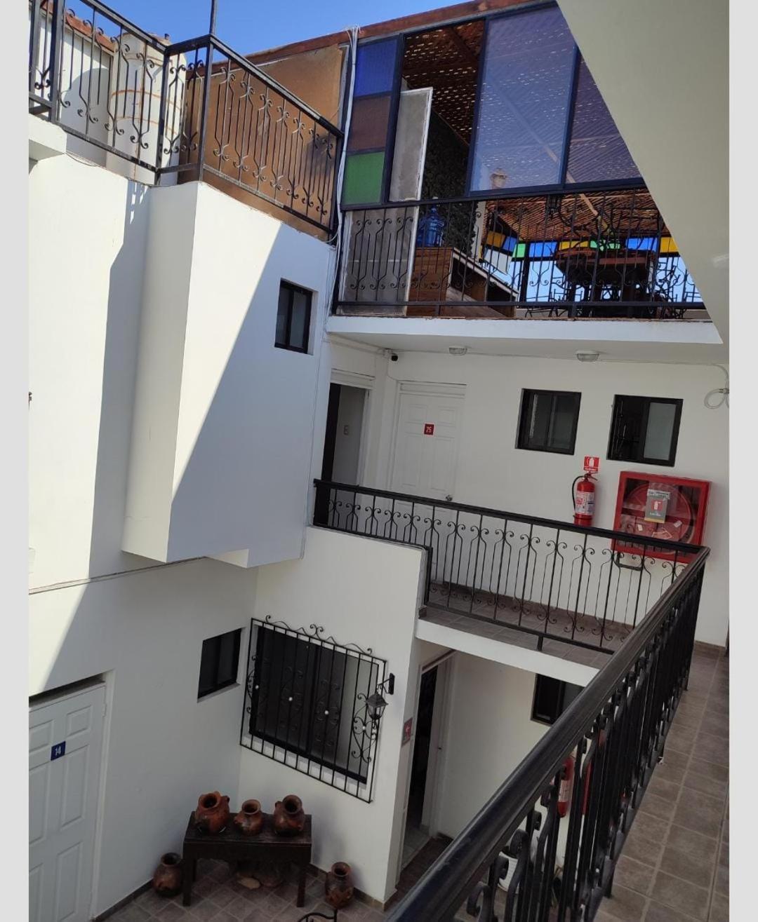 אריקה Alto Chinchorro Hostel מראה חיצוני תמונה